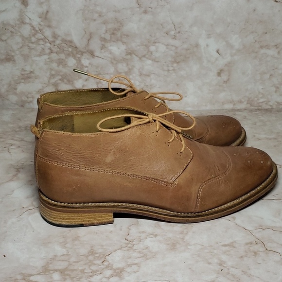 J. SHOES tan lace up mens Oxfords shoes size 8 main image 6